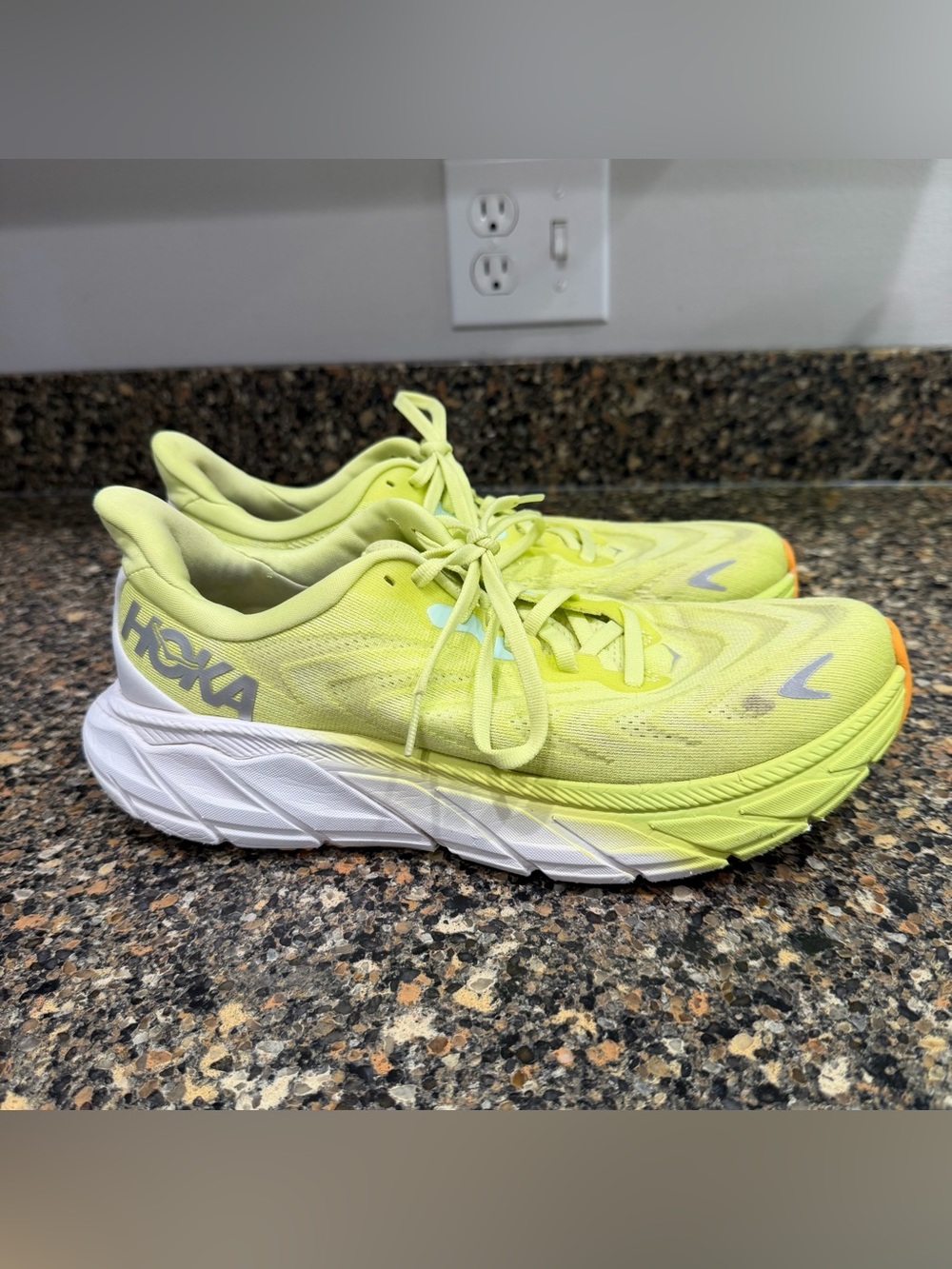 Hoka One One Neon Yellow Running Shoes ladies 9.5